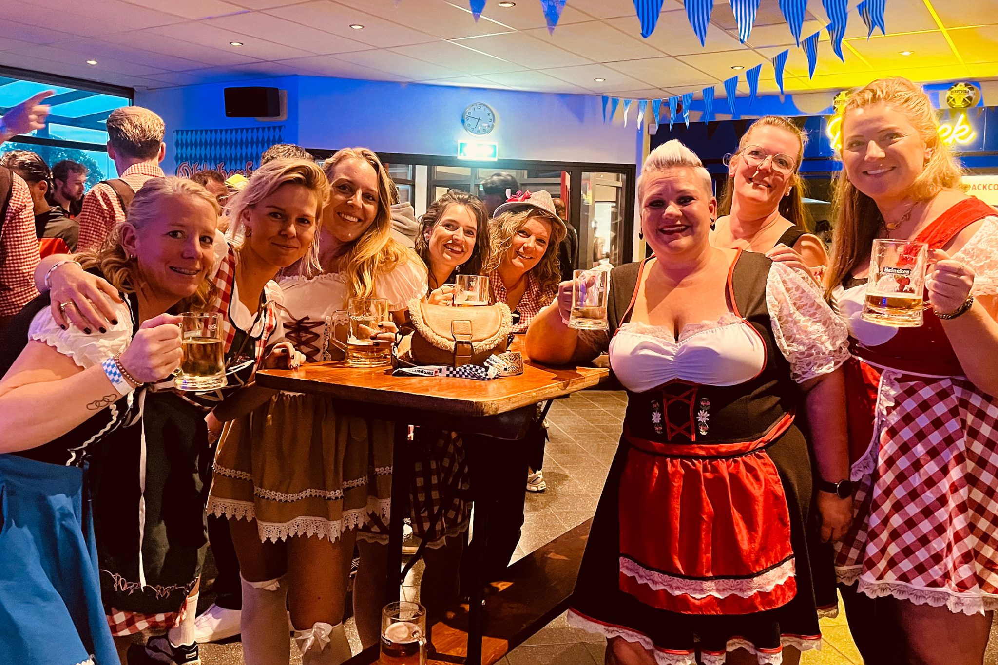 Een avond vol gezelligheid op het Oktoberfest